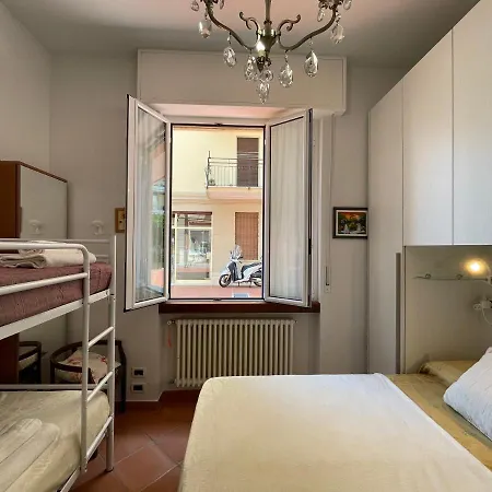 Appartamento [50mt Dal Mare] Bilocale Semi-indipendente Con A/c *